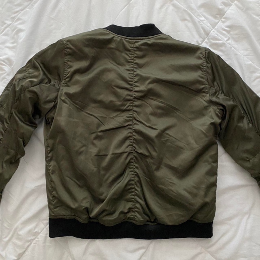bomber jacket - Picture 3 of 3